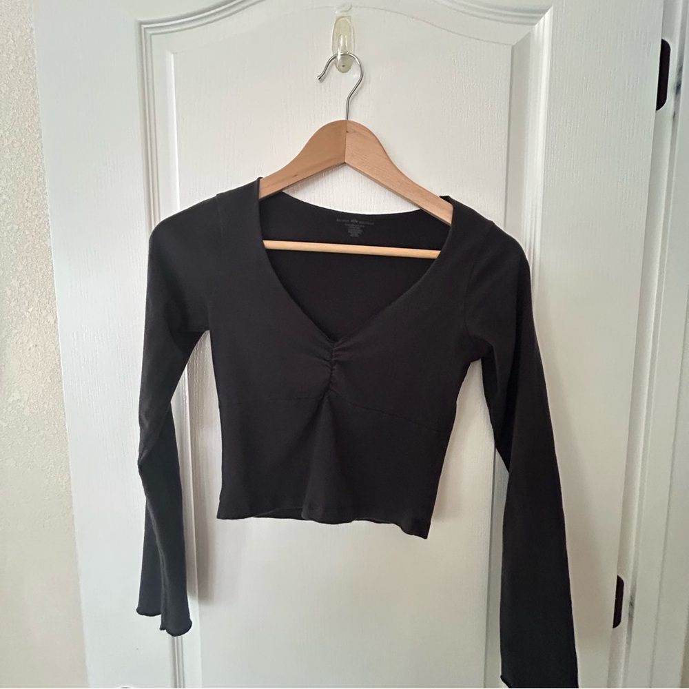 Brandy Melville long Sleeved Black Top w/ Ruching